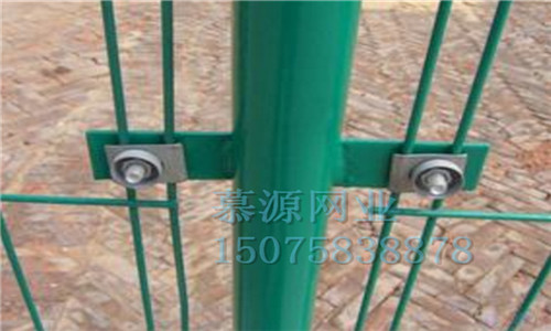 雙邊絲隔離網(wǎng)